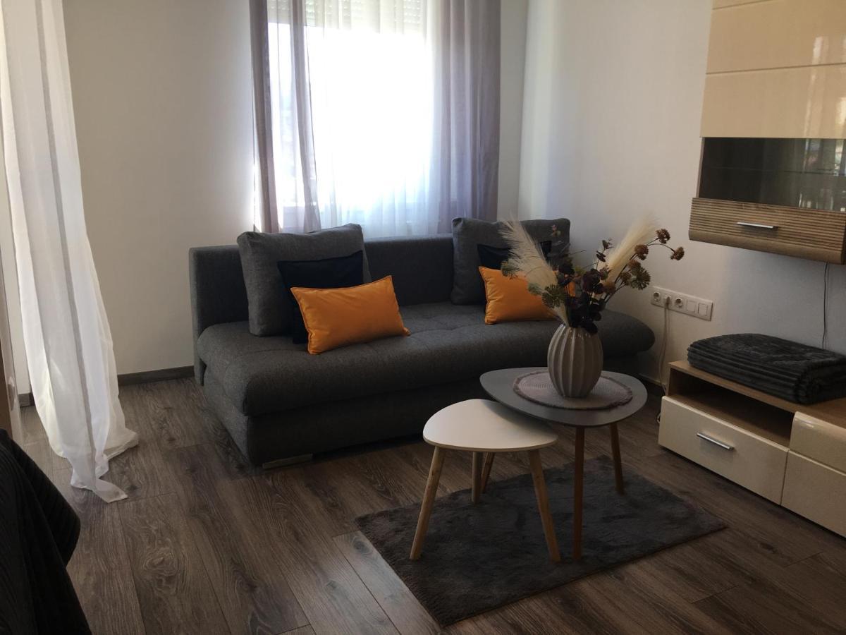 Home Apartment Sopron Exterior photo
